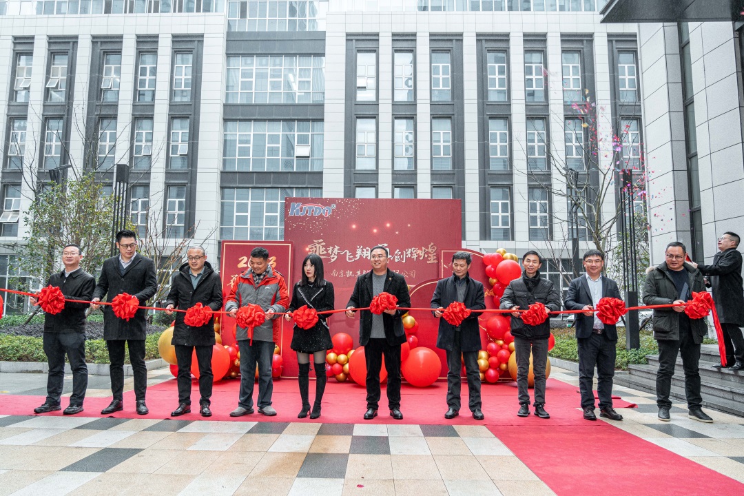 9ec3f98d463526e4b70a21f626a96084.jpg 9ec3f98d463526e4b70a21f626a96084.jpg