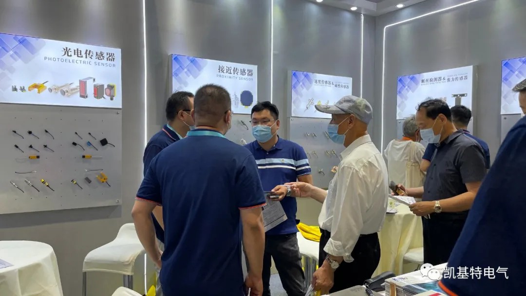 fd021fb0994c48059287aad9dbcb05d2.jpg fd021fb0994c48059287aad9dbcb05d2.jpg