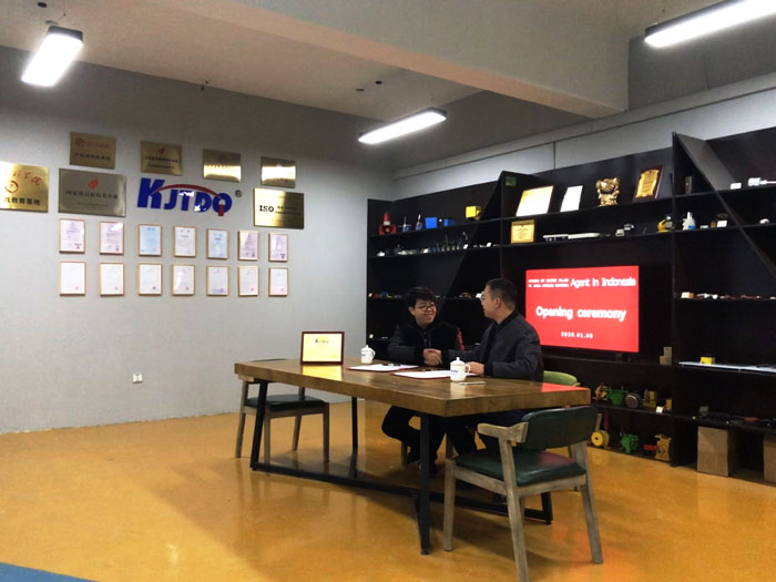 32e25675aadc91b0ba0db8daac568646